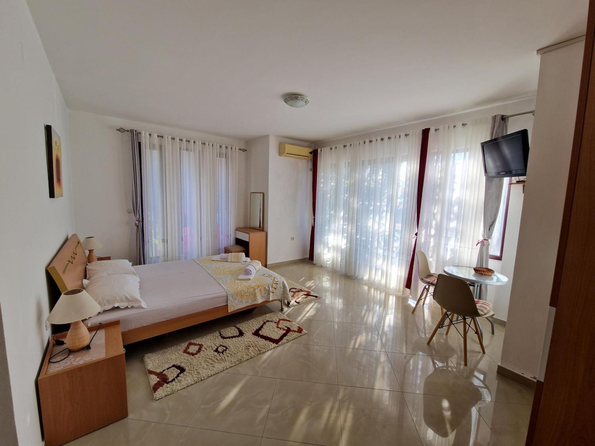 Studios M Ulcinj Chambre photo